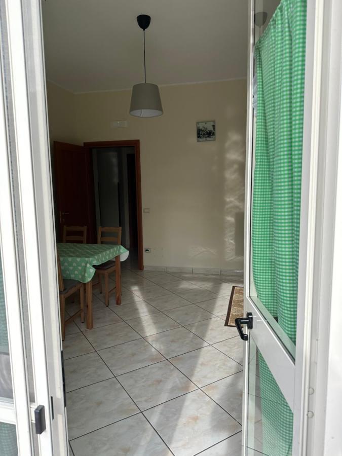 In Famiglia Apartment And Rooms For Pompei, Amalfi, Sorrento And Salerno Sant'Egidio del Monte Albino Eksteriør billede